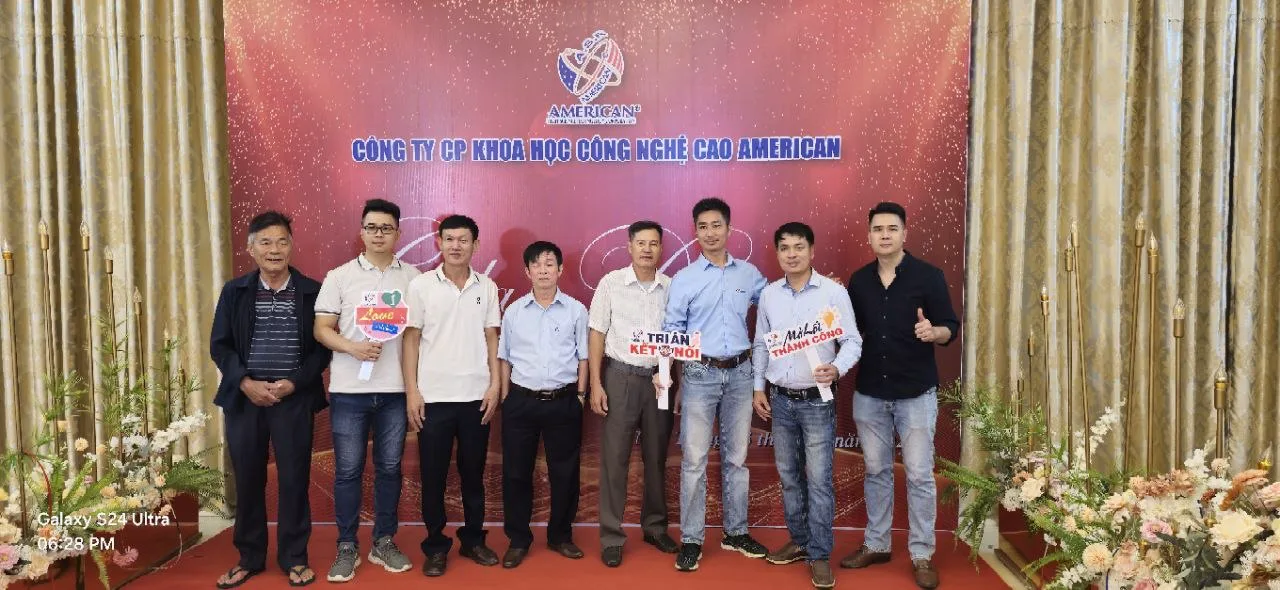 Khoảnh khắc gắn kết tại Nha Trang